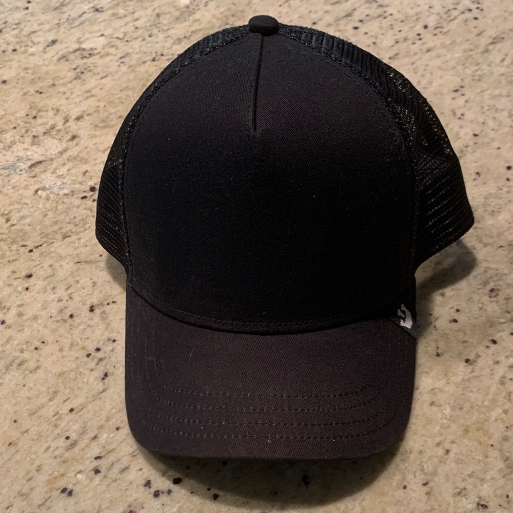 Goorin Brothers Classic Black Trucker Cap